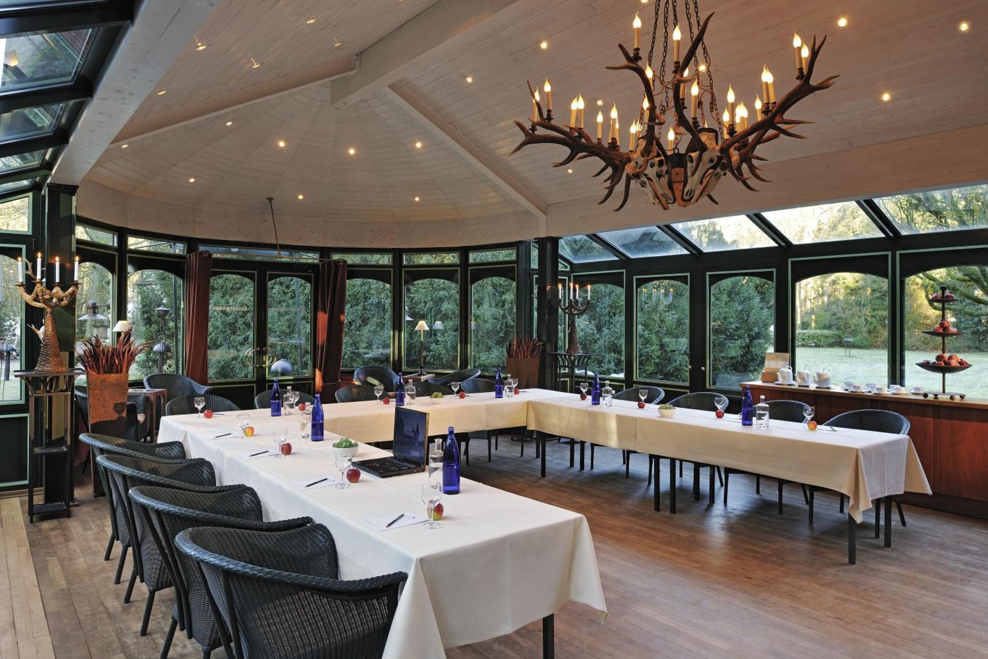 Romantik Hotel Jagdhaus Waldfrieden Bilsen Bagian luar foto