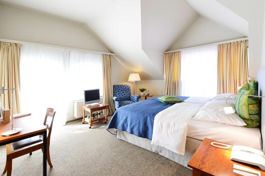 Romantik Hotel Jagdhaus Waldfrieden Bilsen Ruang foto