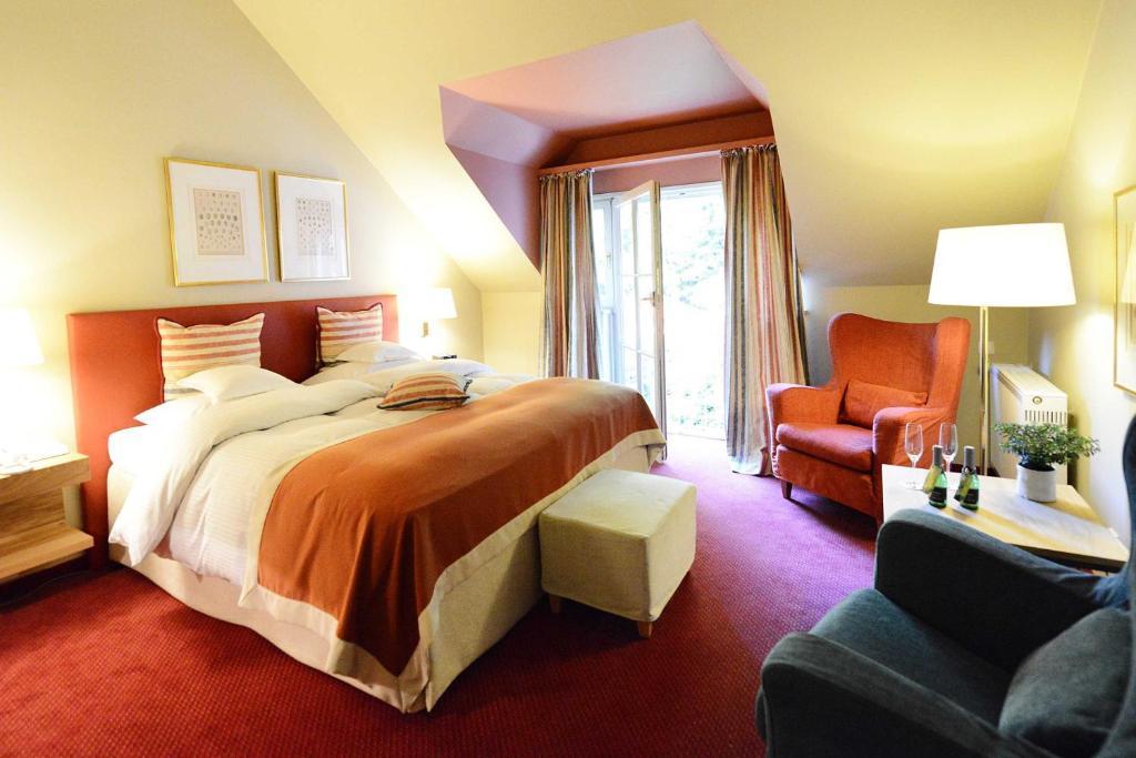 Romantik Hotel Jagdhaus Waldfrieden Bilsen Ruang foto