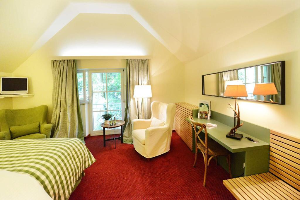 Romantik Hotel Jagdhaus Waldfrieden Bilsen Ruang foto