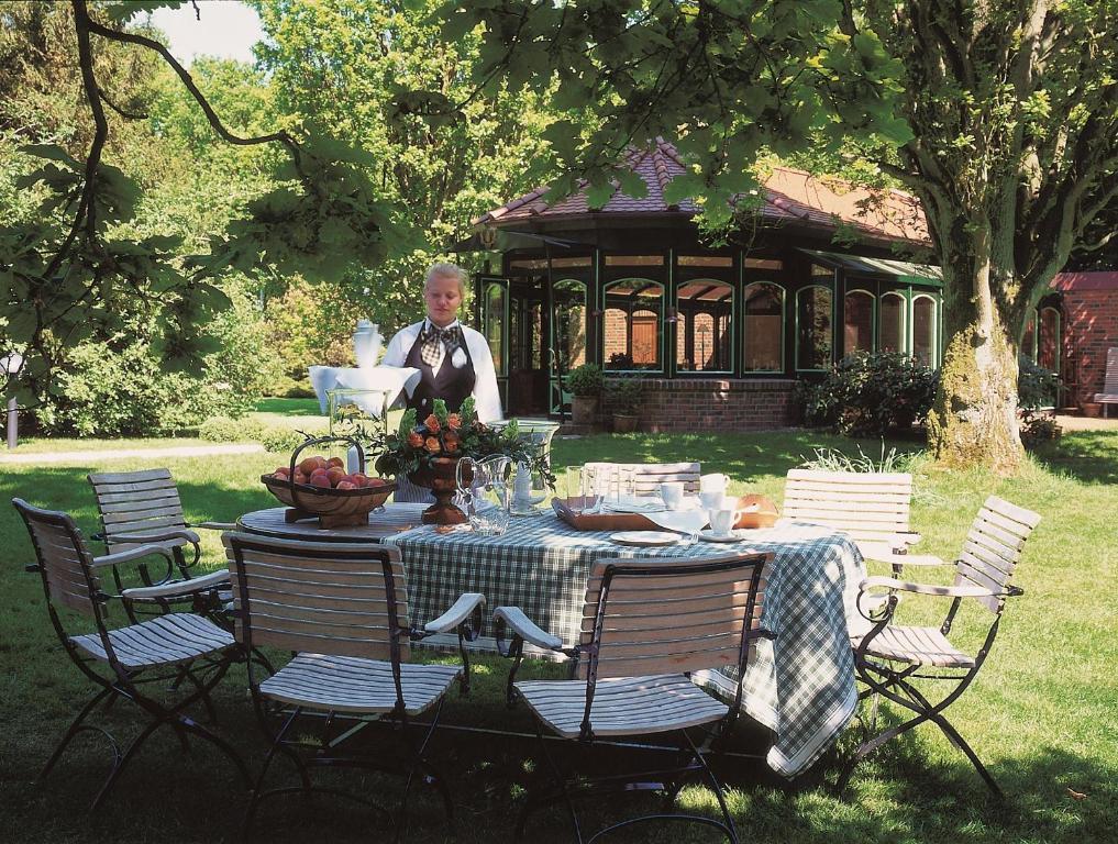 Romantik Hotel Jagdhaus Waldfrieden Bilsen Bagian luar foto